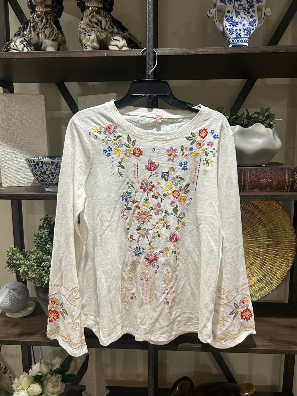 Reba large women’s  White Embroidered Floral Long-Sleeve Top